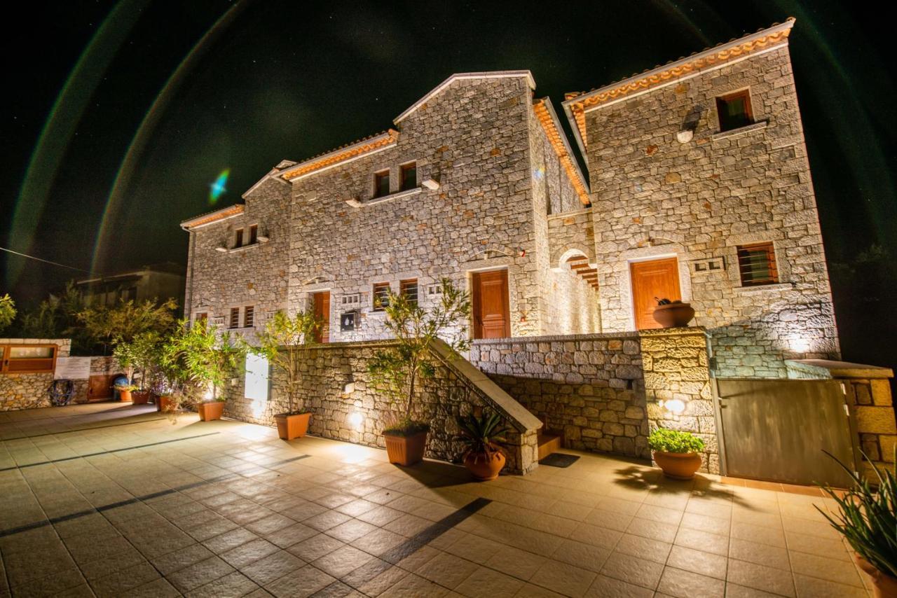 Mani Houses Selinitsa Art Koloveas Agios Nikolaos  Eksteriør bilde